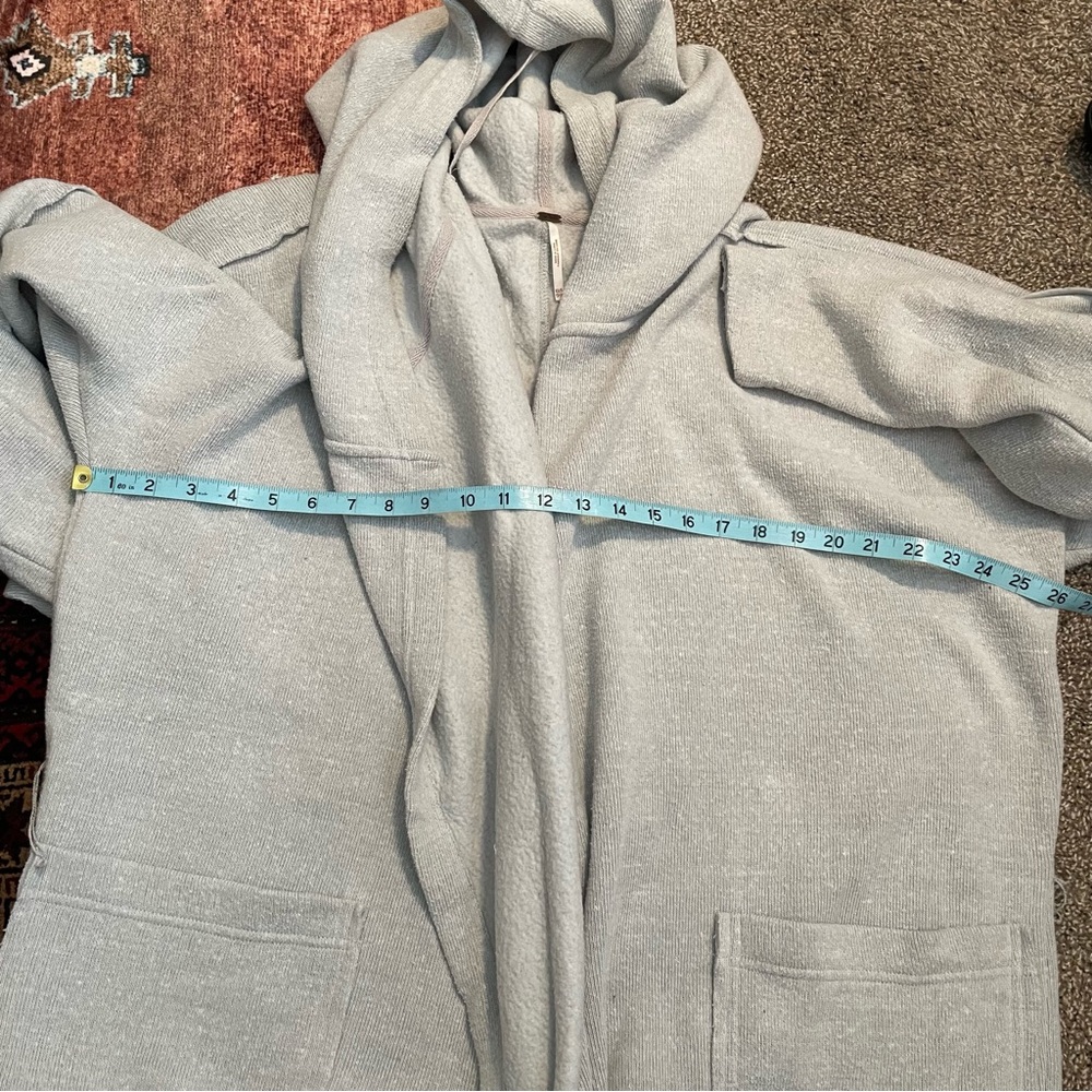 Free People oversized wrap - Picture 11 of 12